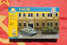 images/productimages/small/T-34.85 Soviet Battle Tank Italeri 7515 doos.jpg